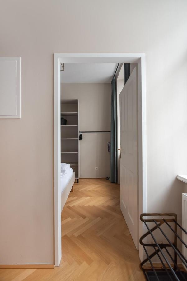 Hochwertiges Apartment Mit Direkter Anbindung Zum Zentrum In Hippen Viertel Viena Exterior foto