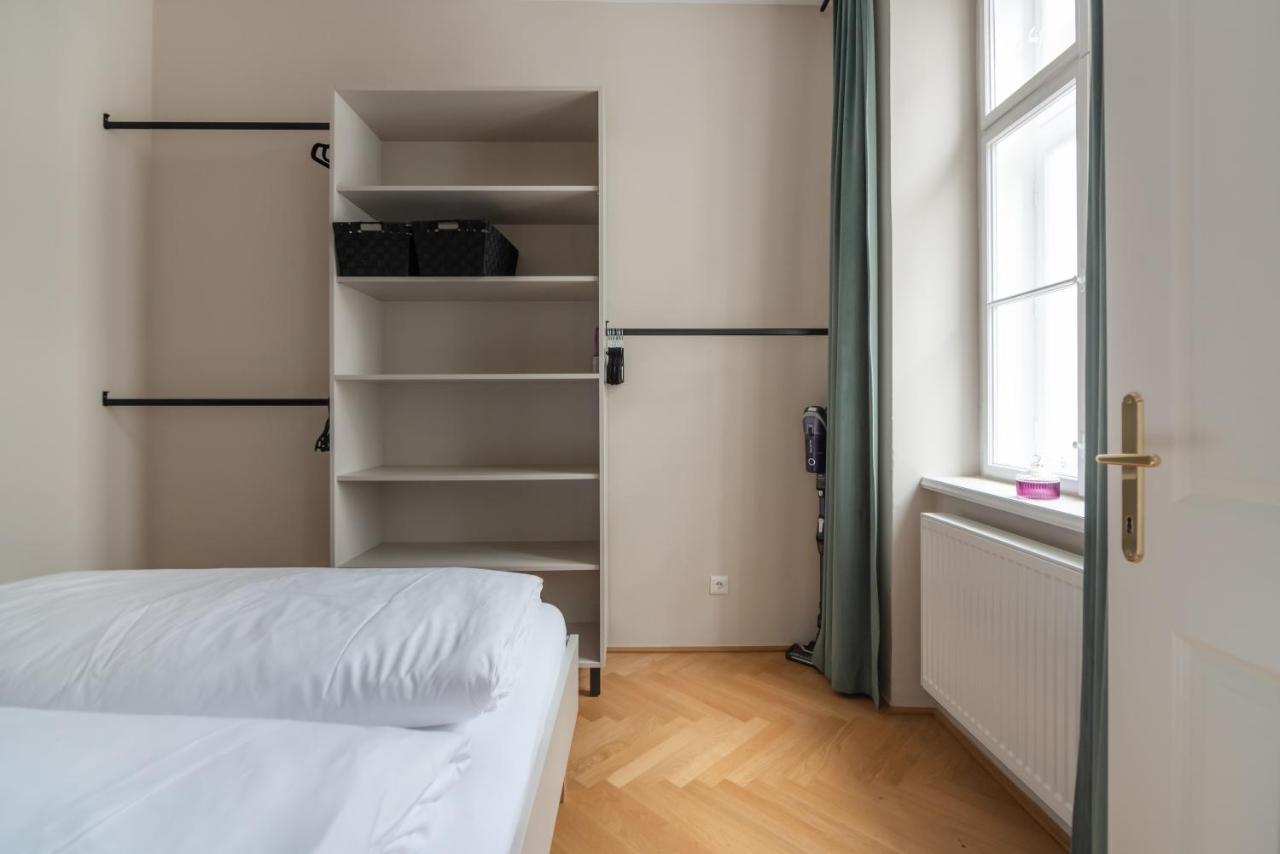 Hochwertiges Apartment Mit Direkter Anbindung Zum Zentrum In Hippen Viertel Viena Exterior foto